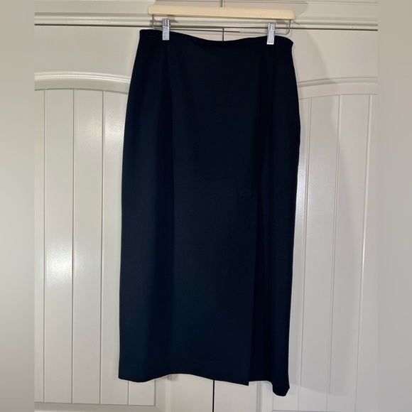 Talbots Fully Lined Black Midi Skirt. Size 14. #Career #professional #minimalist - Picture 1 of 7